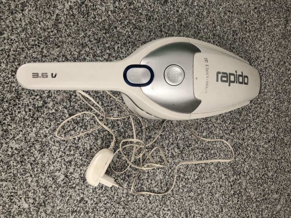 Aspirador manual Eletrolux Rapid