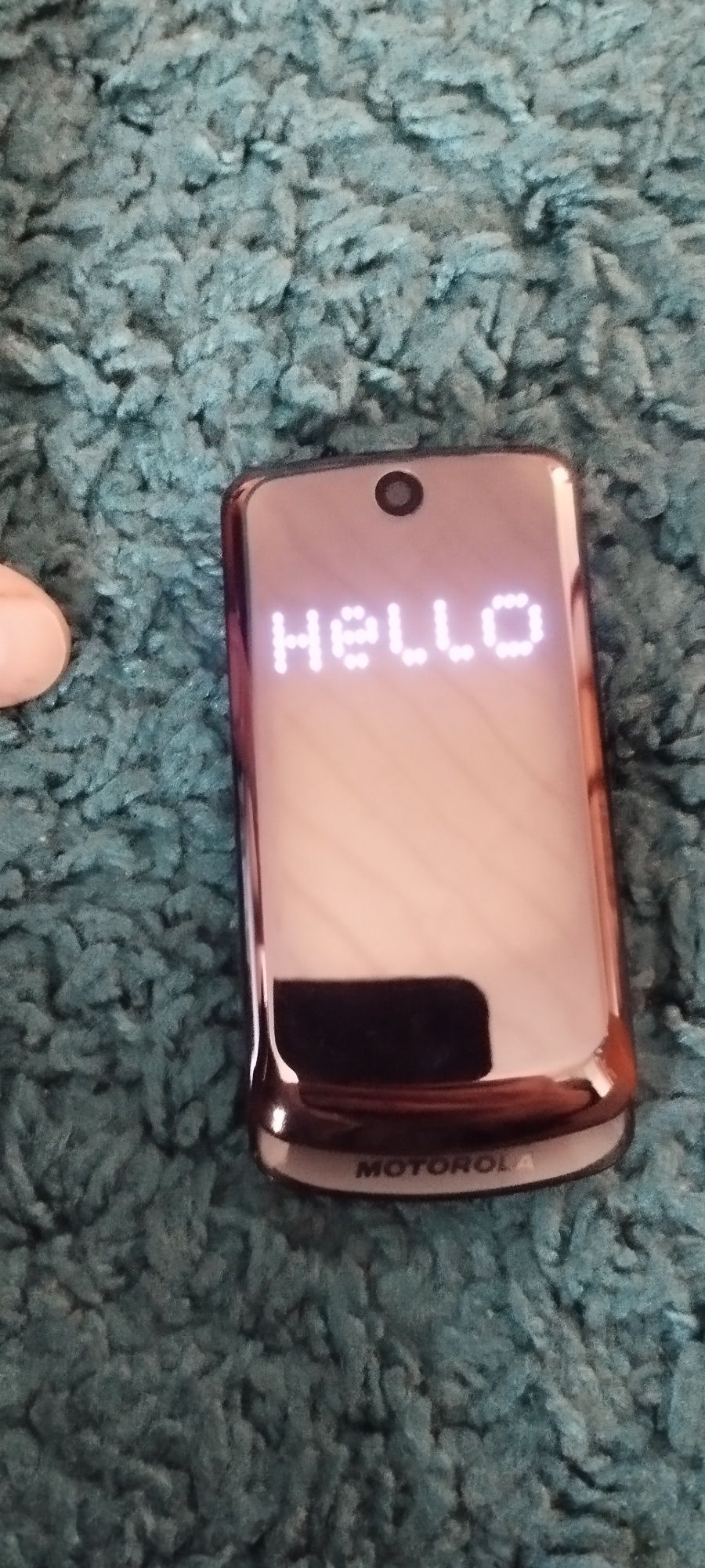 Продам Motorola Gleam