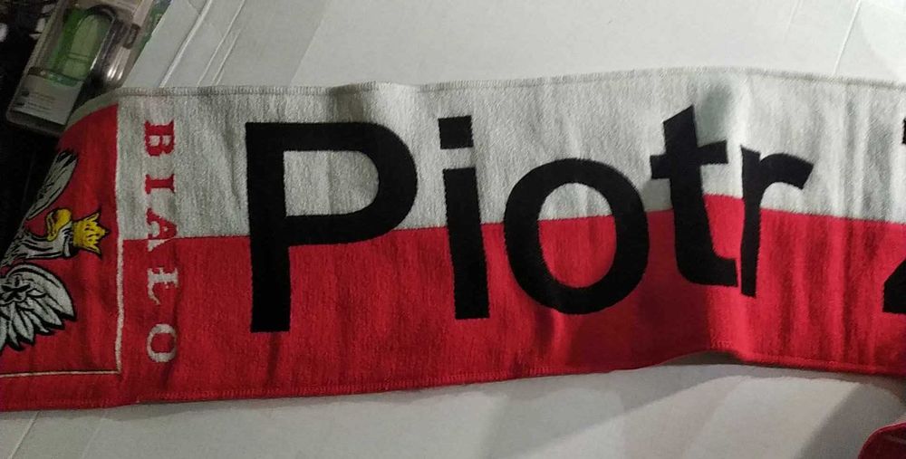 Szalik Biało - Czerwony Piotr Żyła dla kibica