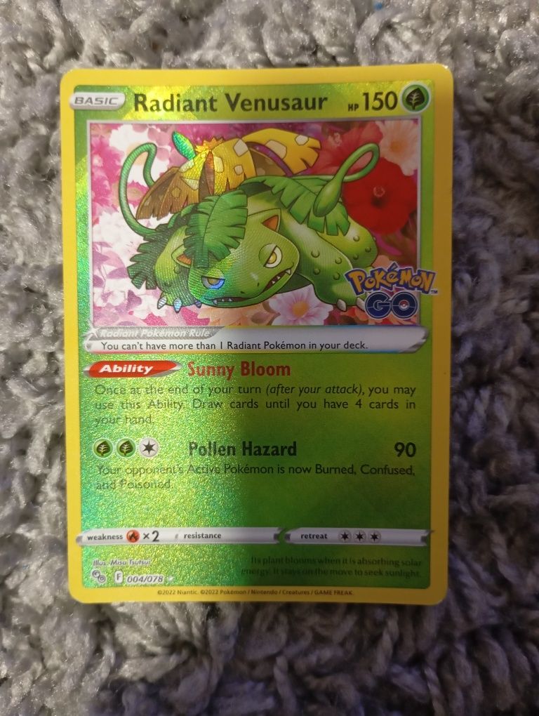 Carta Pokémon radiant venassaur