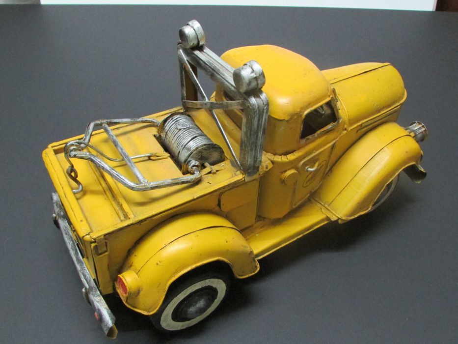 Carro antigo desempanagem - artigo artesanal feito em chapa (vintage)