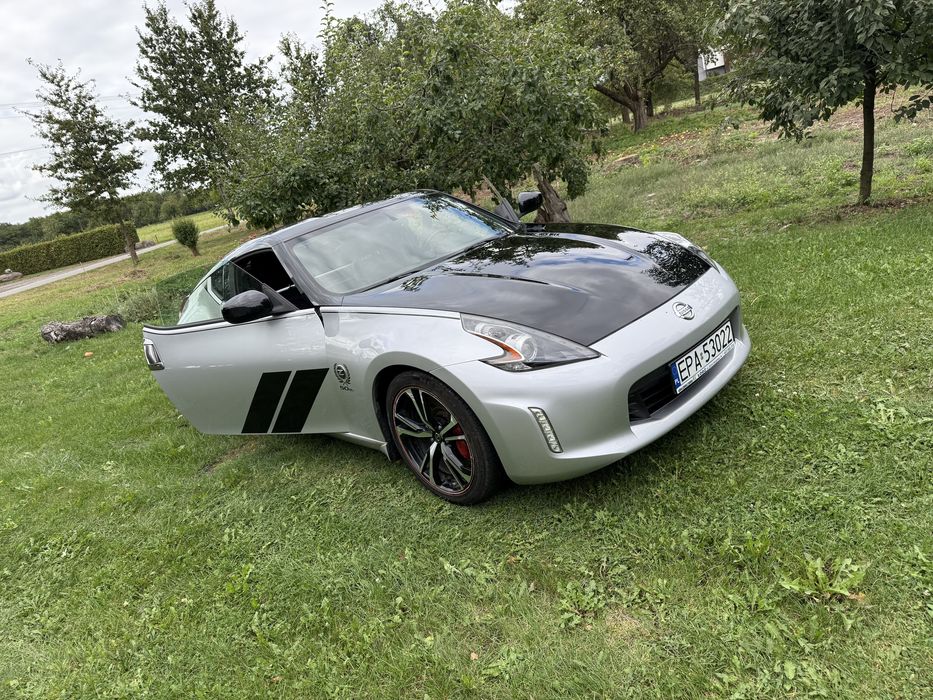 Nissan 370z  50th anniversary