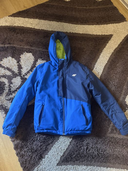 Kurtka chlopieca na 152 cm 4f