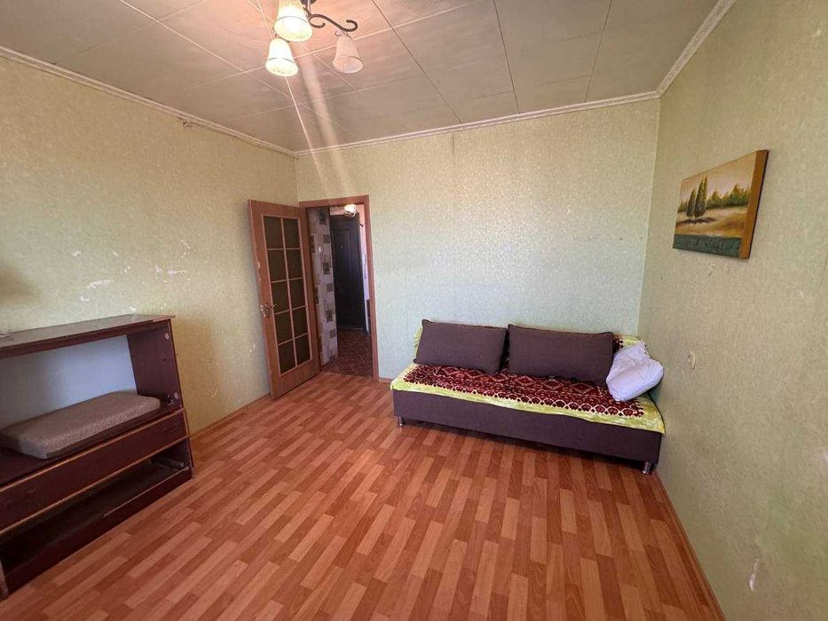 АРЕНДА 2-х комнатной квартиры ул ХРУСТАЛЬНАЯ, 8 (м-н Лазурный)