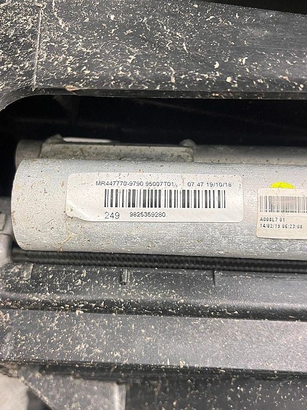Pas Chlodnice Komplet Peugeot 208 Ii Opel Corsa F