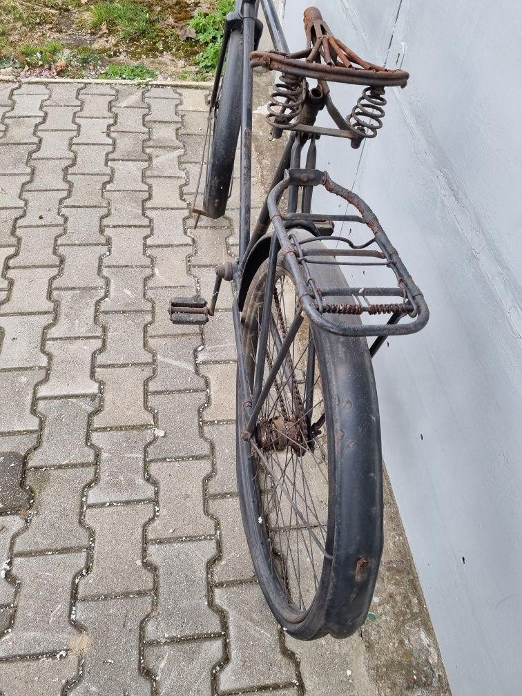 Stary zabytkowy rower Ukraina PRL zabytek