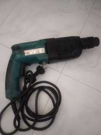 Перфоратор Makita HR 2450