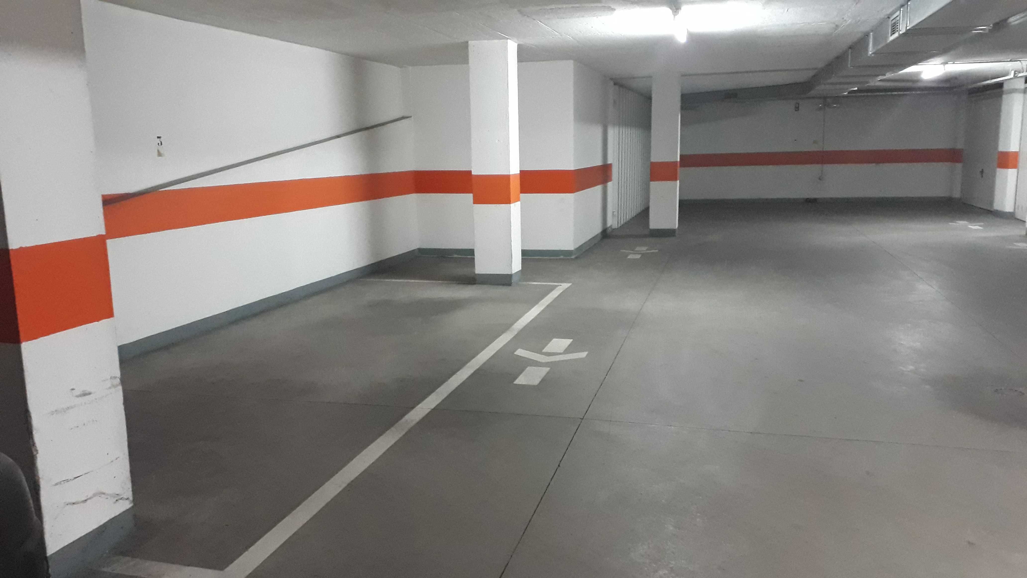 Garagem / Aparcamento, Quinta da Portela, Coimbra