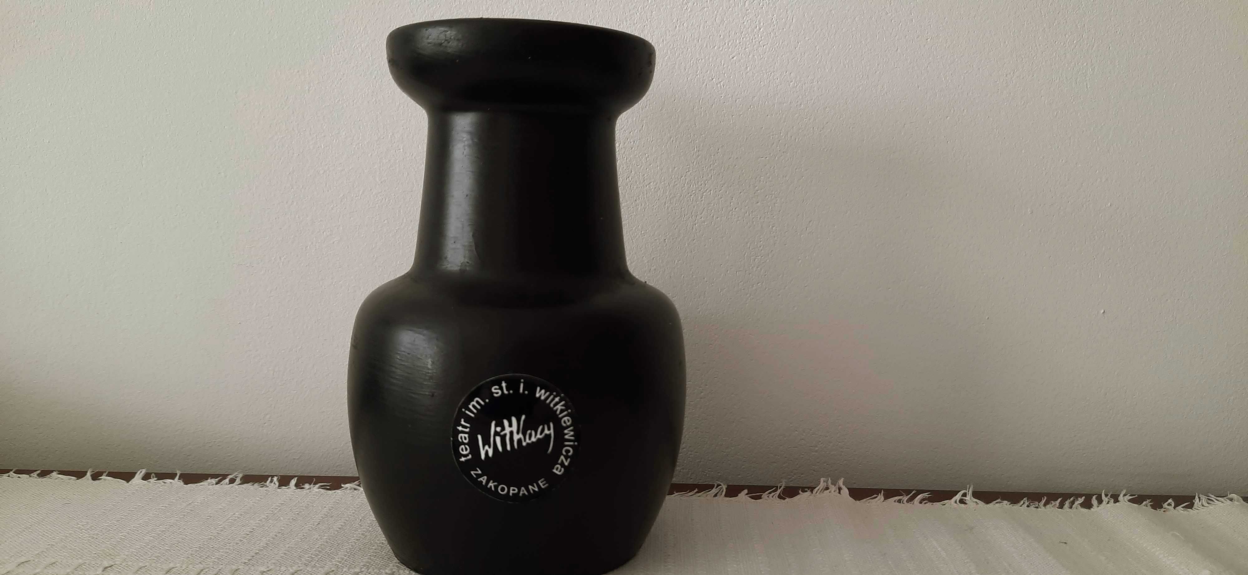 Tułowice czarny wazon ceramiczny z PRL-u 18 cm naklejkę można usunąć