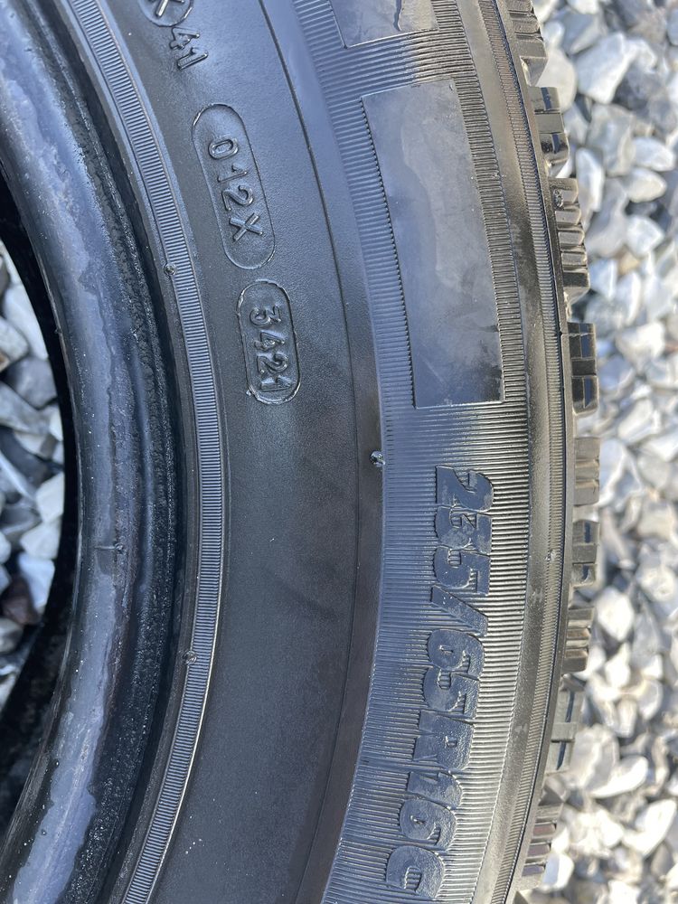 2x Opony M+S Michelin Agilis Alpin 235/65R16C 121/119 R