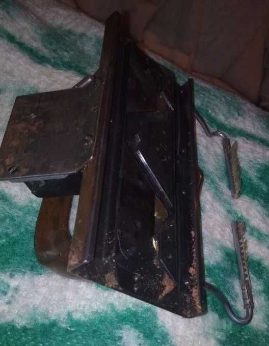 Вязальная машинка "Нева" 10174