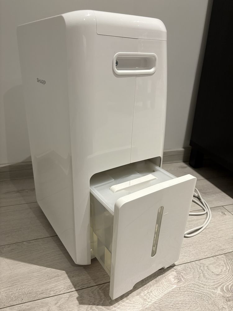 Osuszacz powietrza SHARP UD-P20E-W