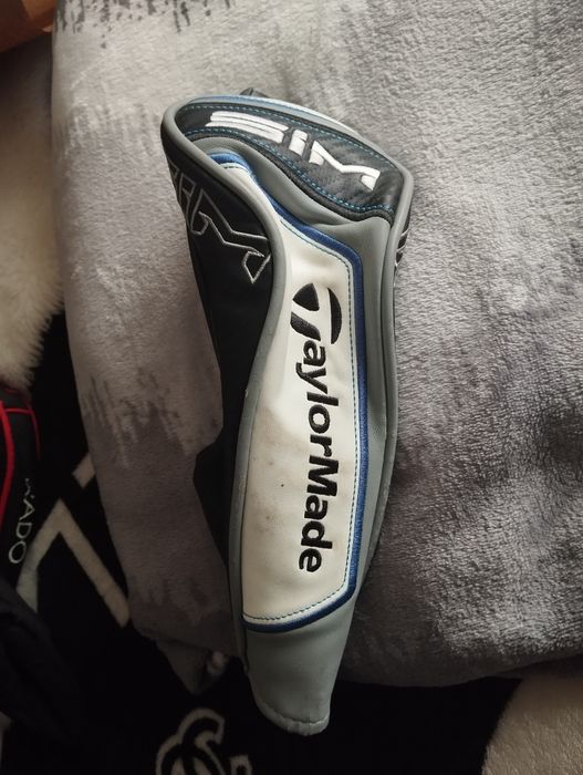 Pokrowce do kijów golfowych