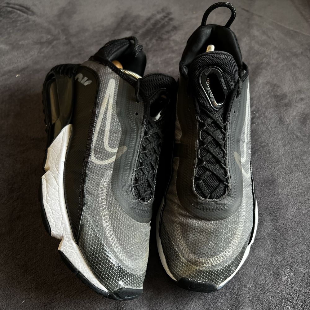 Чоловічі кросівки Nike air max 2090. P. 44,5.