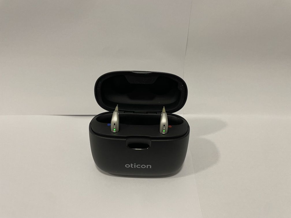 Слуховий апарат Oticon More 1