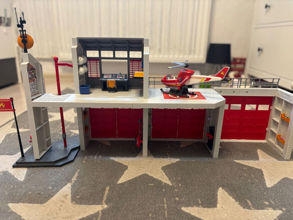 Remiza i pojazdy Playmobil