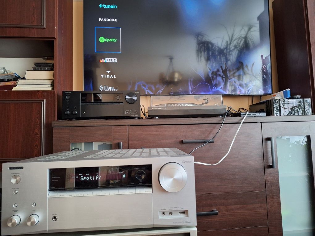 Amplituner Onkyo TX-NR 656