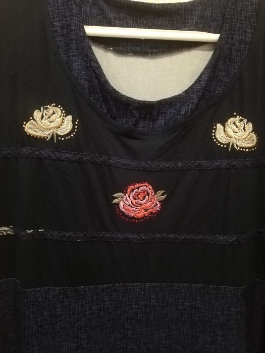 Женское брендовое платье