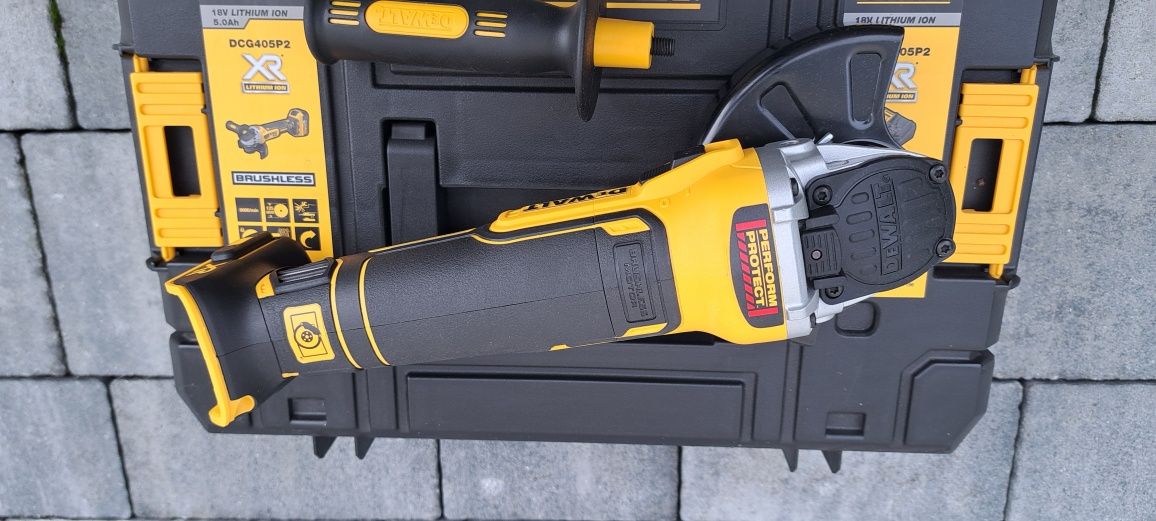 Szlifierka dewalt dcg 405
