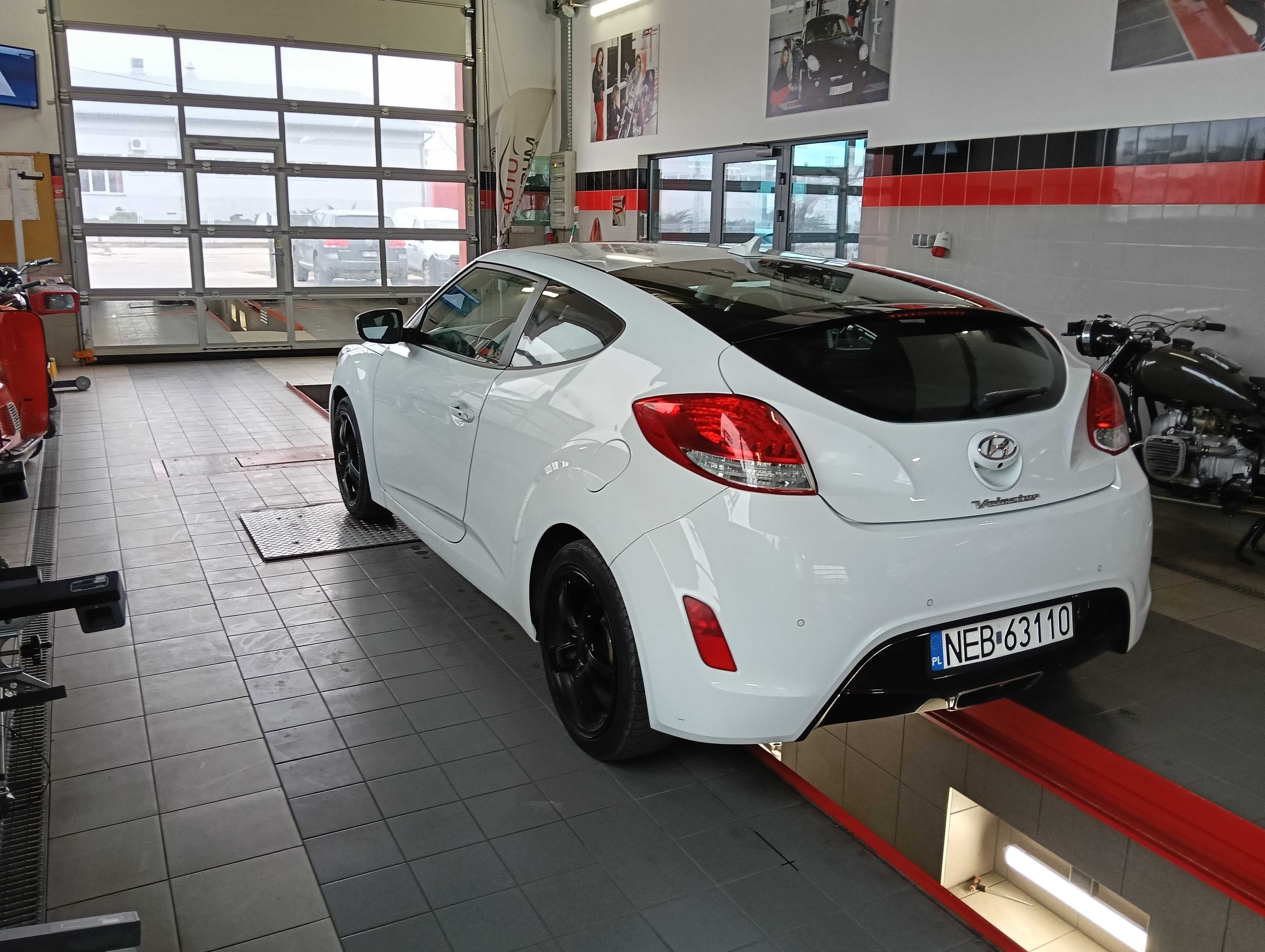 Hyundai veloster