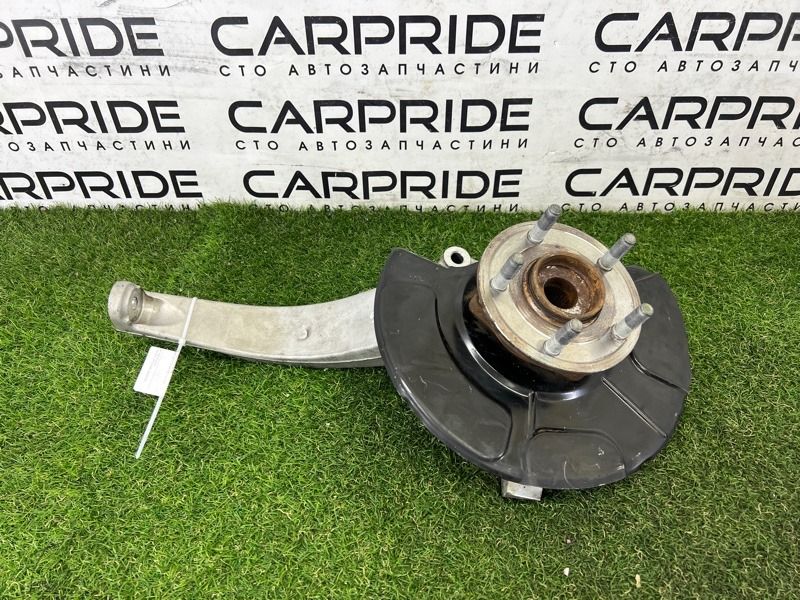 Поворотный кулак передний левый Jeep Grand Cherokee WK2 3.6 2018