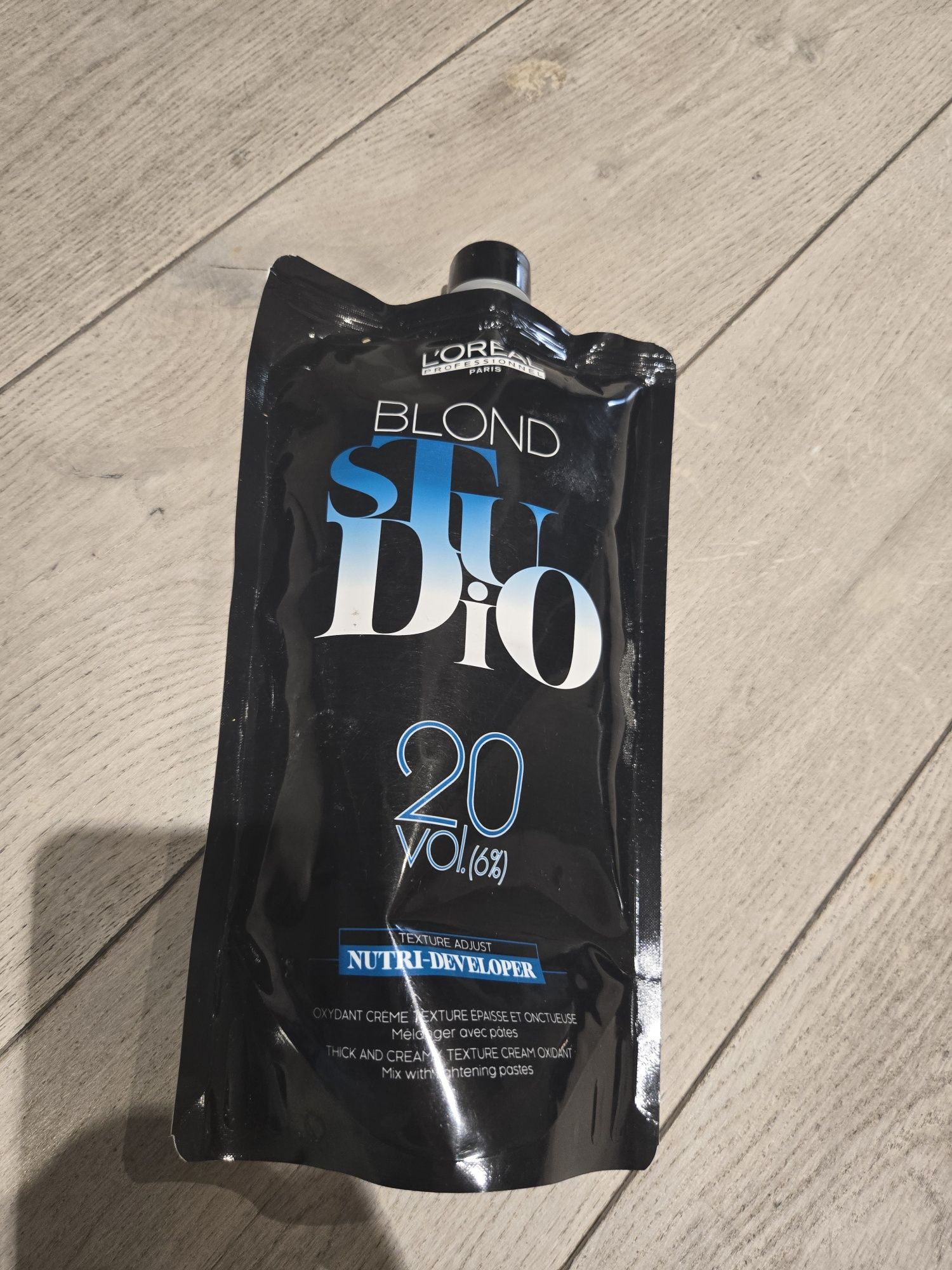 Nutri Developer Loreal oxydant Blond studio 6%