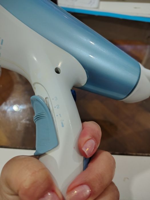 Фен Braun з іонізацією б/в