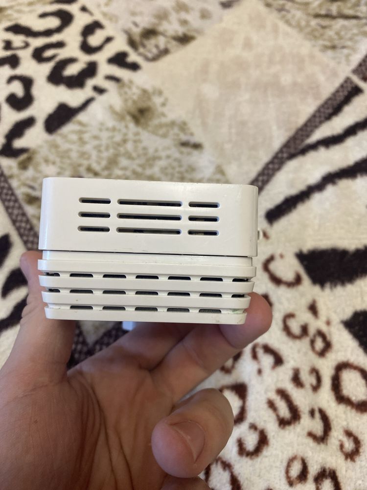 Підсилювач Wi-Fi Netgear