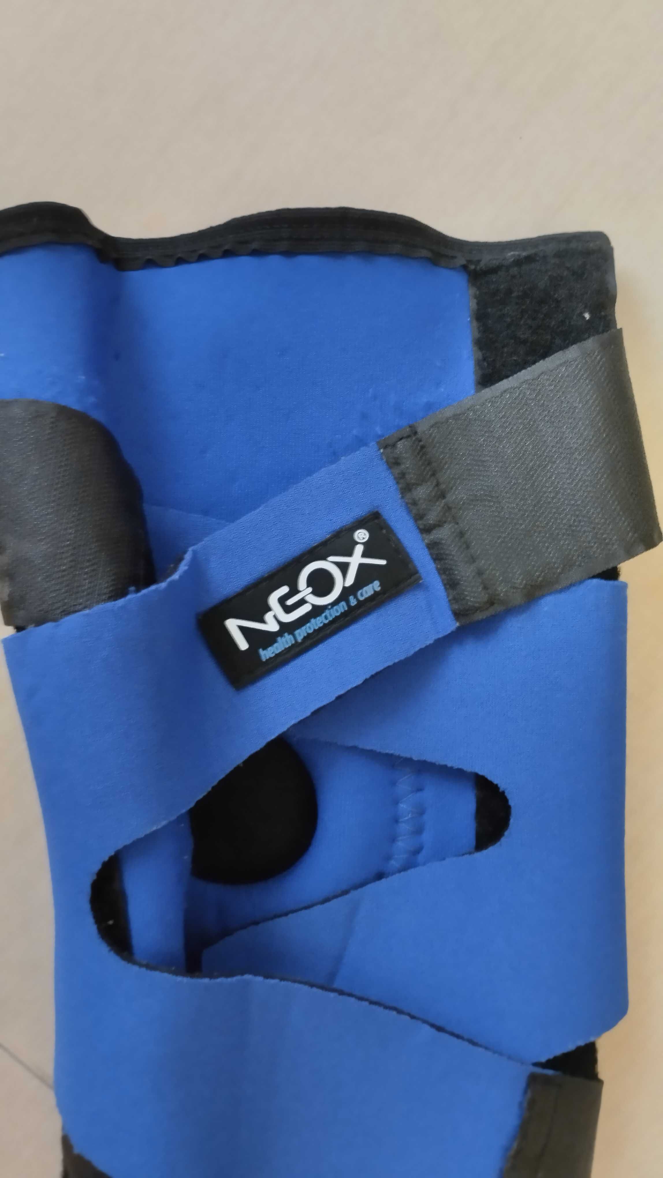 Stabilizator kolana z szynami elastyczny NEOX K-08
