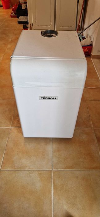 Caldeira a gás Ferroli