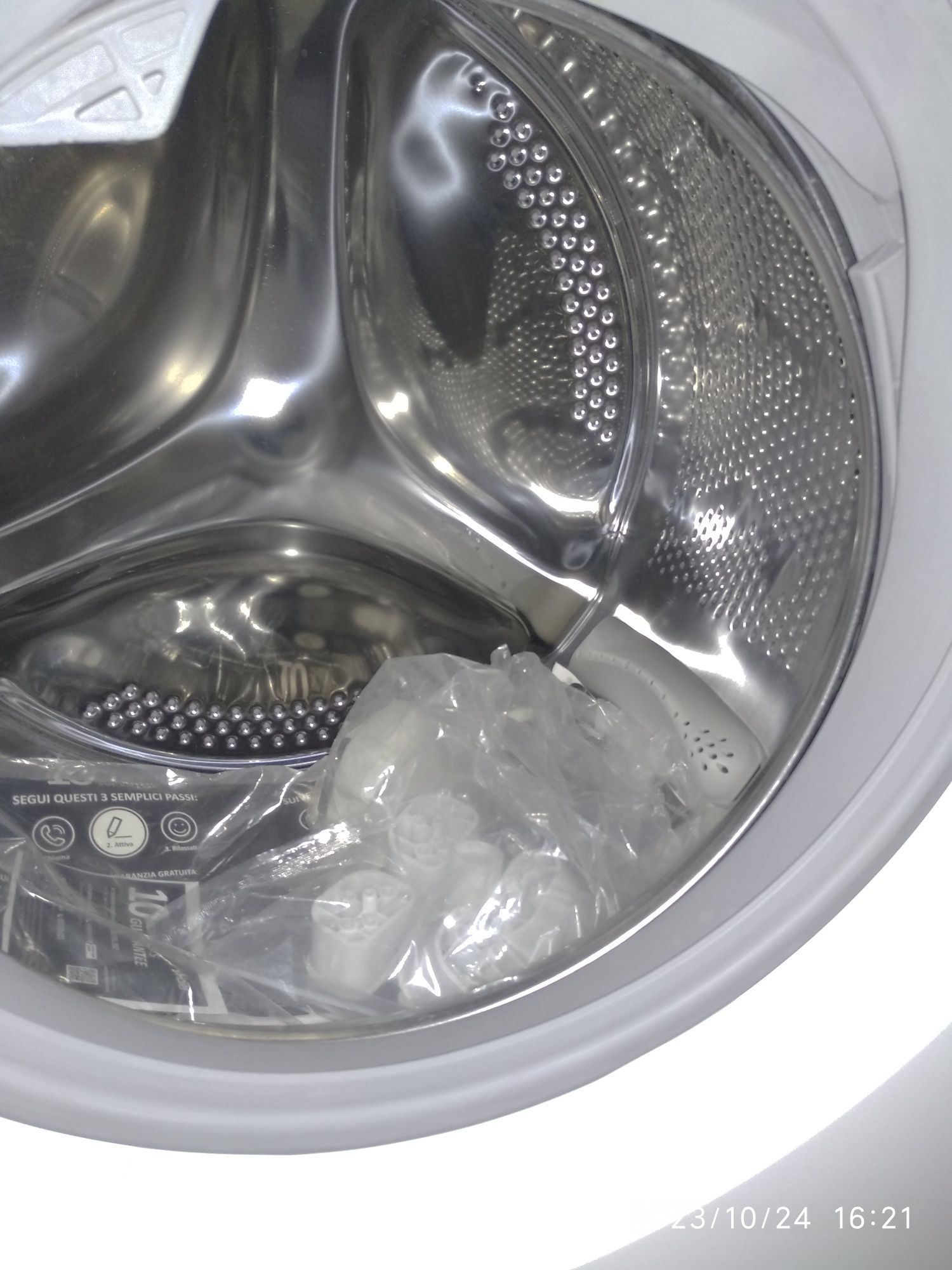 OUTLET Janki ul Wspólna 6 Pralko-suszarka HAIER HWDQ90B416FWB-S