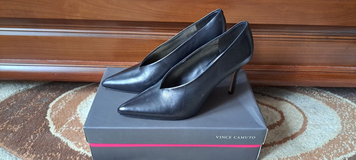Buty na obcasie 39