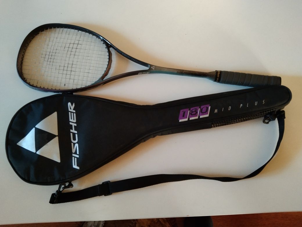 Raketa do squasha FICHER 180 Mid Plus