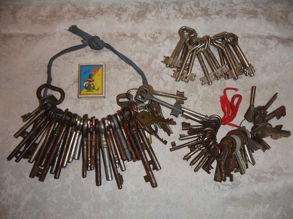 КЛЮЧІ до різних замків. НОВІ та б/в. РАРИТЕТ.
