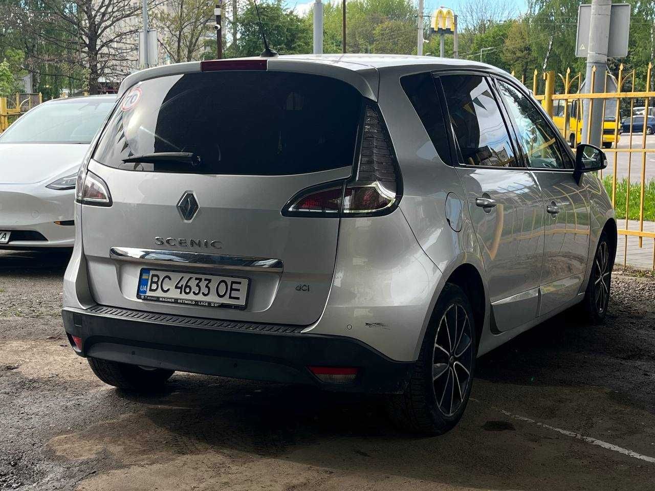 Renault Scenic 2012