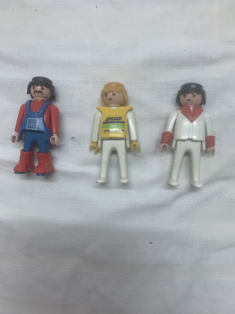 3 Bonecos playmobil