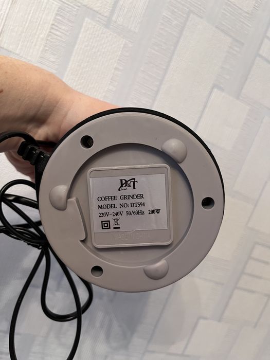 Продам кофемолку