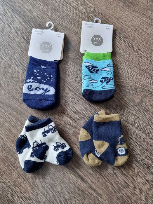 Nowe skarpetki dla niemowlaka 0-3 i 3-4 m-cy Coccodrillo