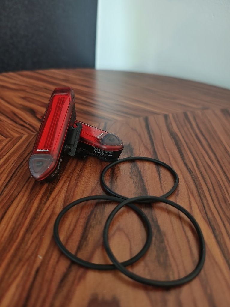 2 sztuki zestaw Mactronic Red Line 20 lm Lampa Rowerowa Tylna