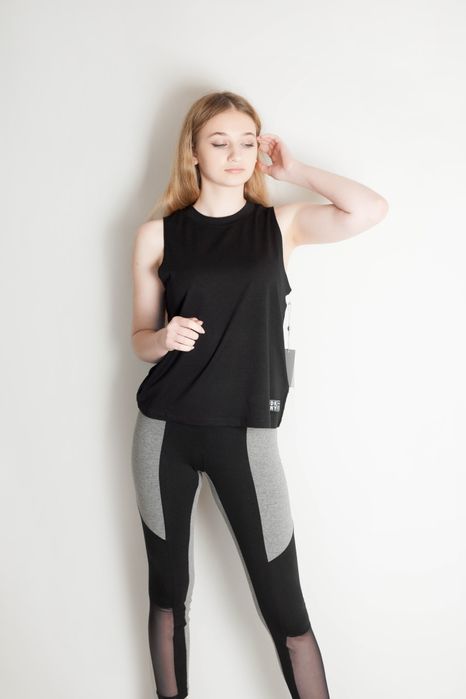 DKNY ОРИГІНАЛ. Жіноча майка футболка чорна лого розмір XS