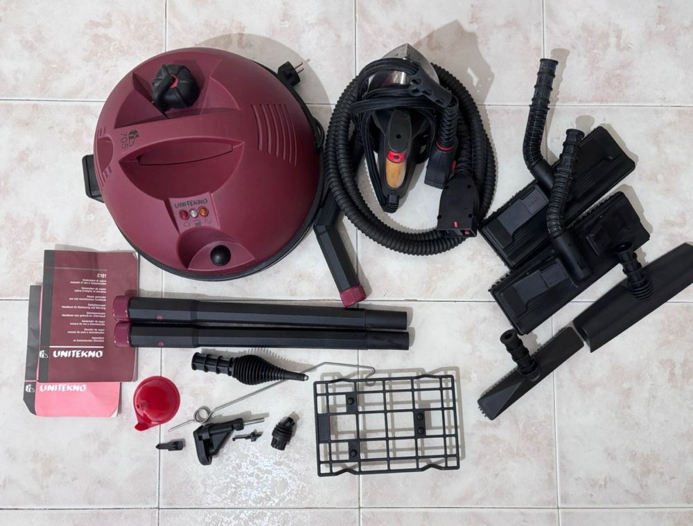 Máquina de vapor Unitekno C101 – como nova, com acessórios e manual