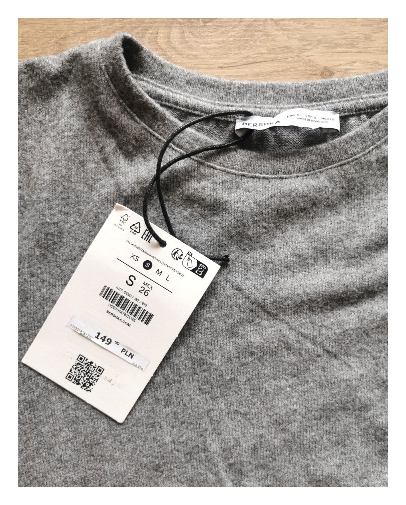 Ciepła długa sukienka Bershka (S/36) #szara #dopasowana #kobieca