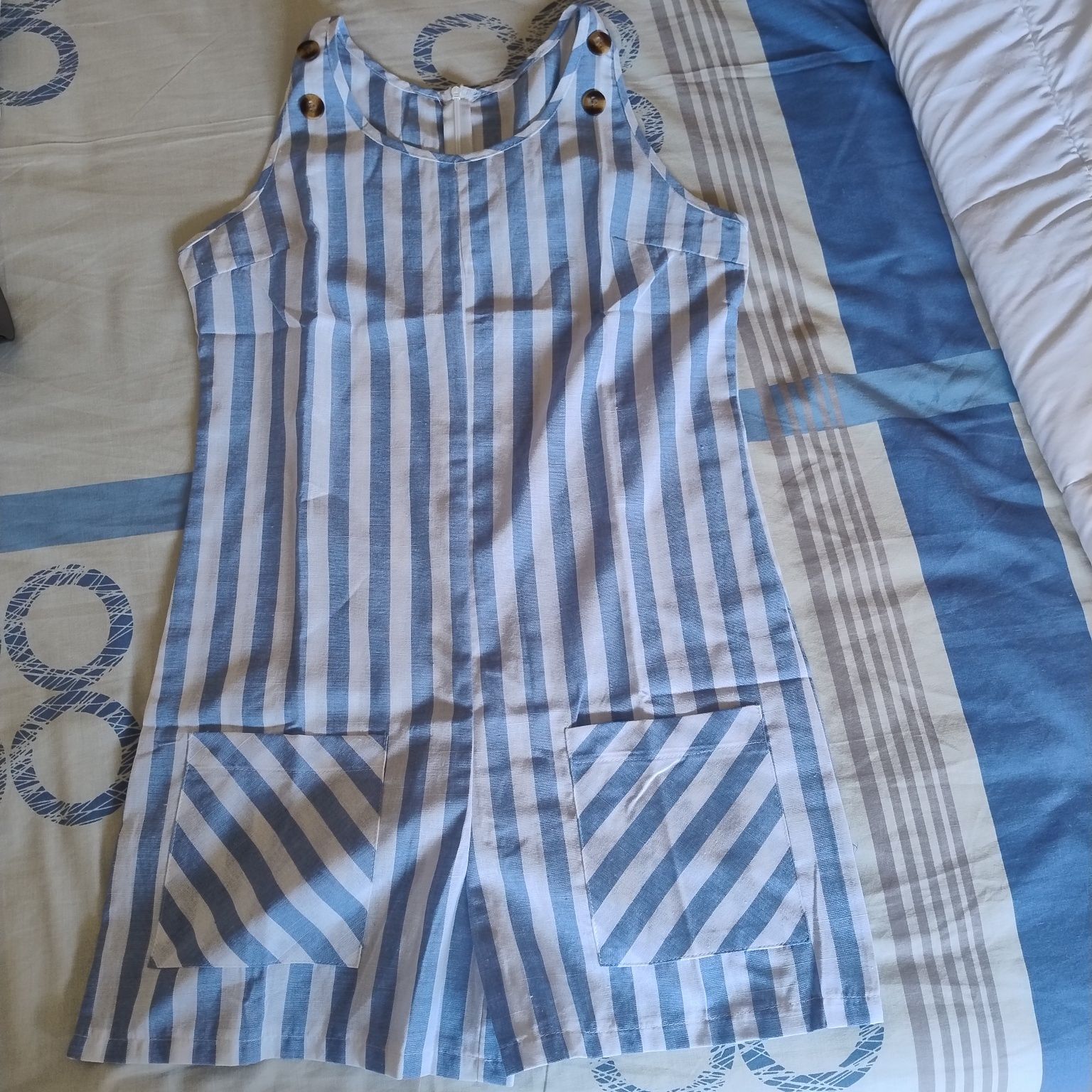 Roupa feminina de linho