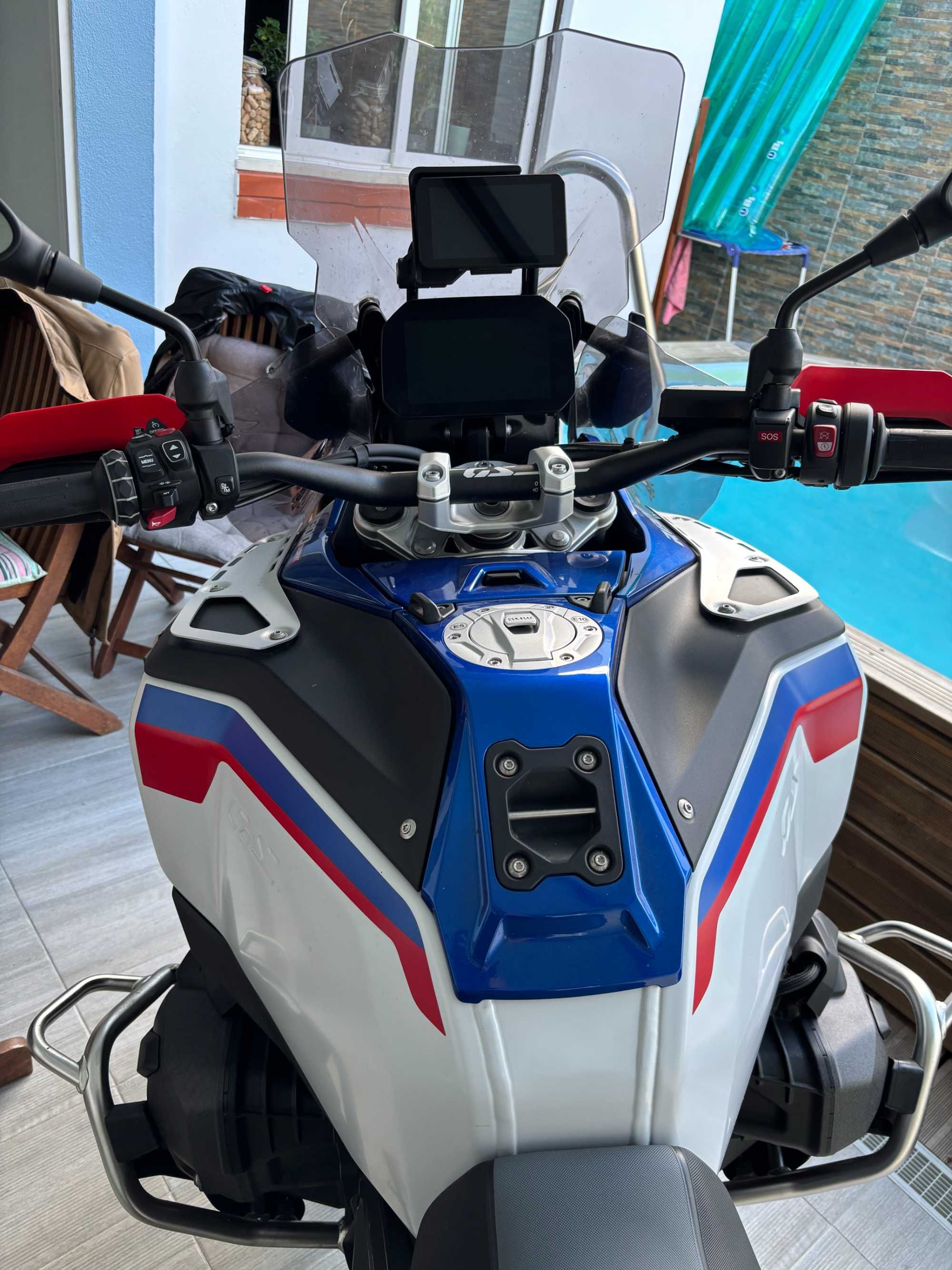 BMW R 1300 GS Adventure-Praticamente nova+ EXTRAS! ACEITO RETOMA/TROCA