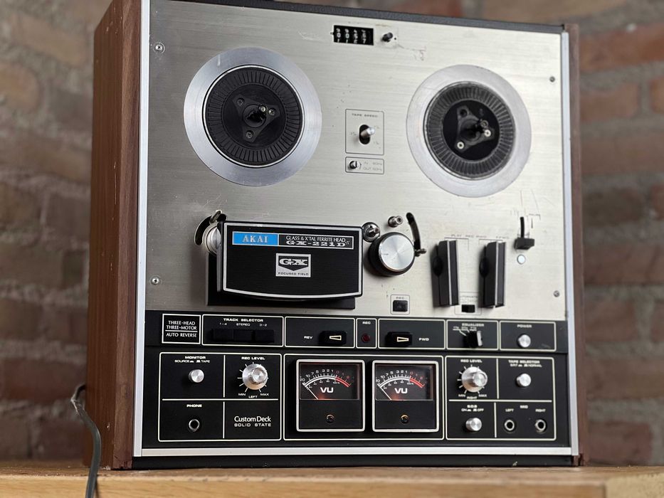 Akai GX-221D – vintage reel-to-reel, uszkodzony, do renowacji