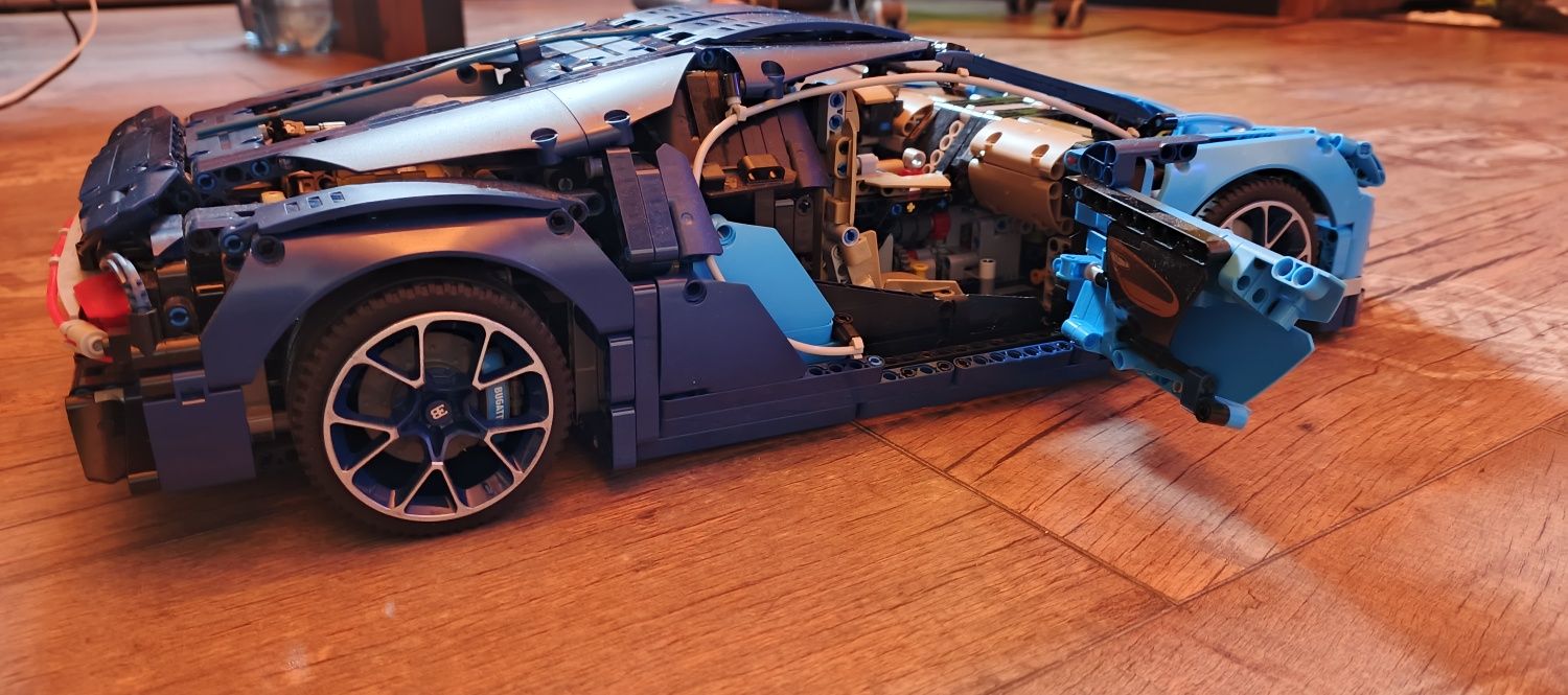 Lego technic Bugatti chiron nowy