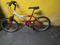 Bicicleta pouco usada