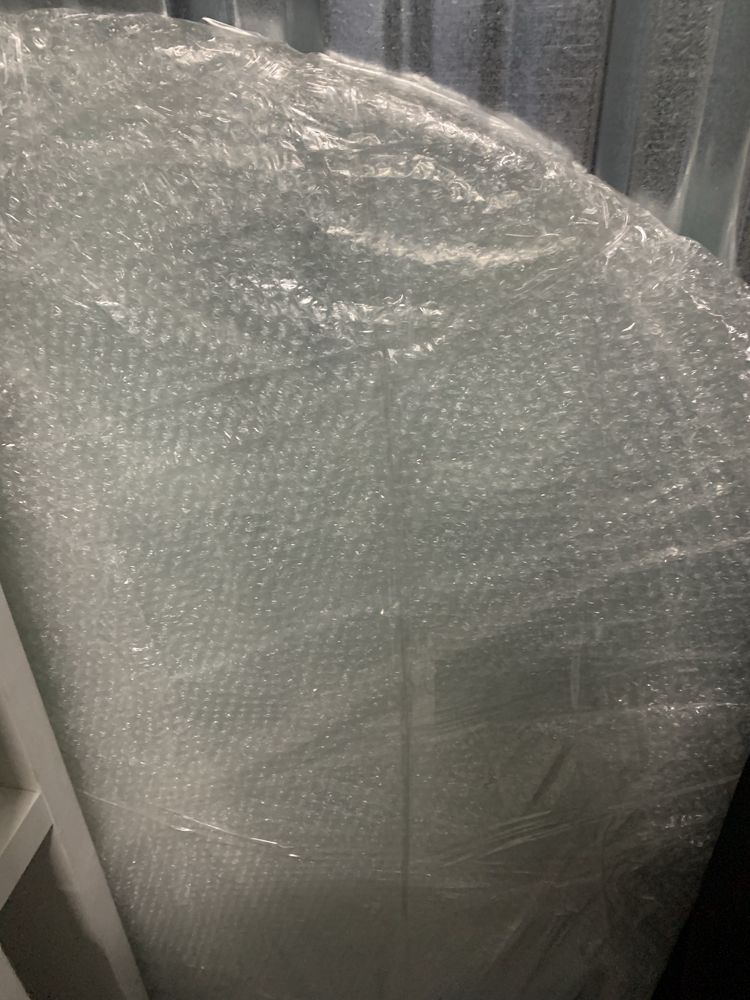 Mesa de vidro + 4 cadeiras da AREA Store