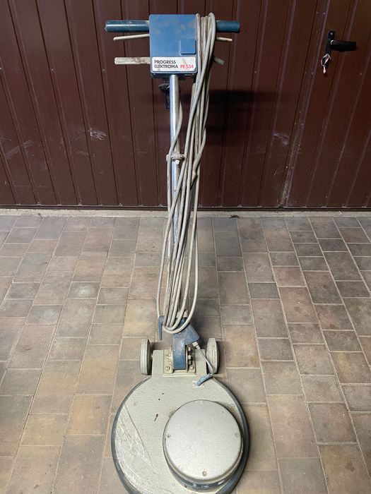 Cykliniarka polerka podłogi