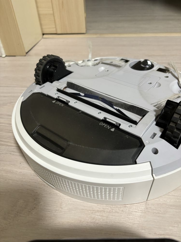 Робот-пилосос Rowenta RR7267WH Explorer Serie 40